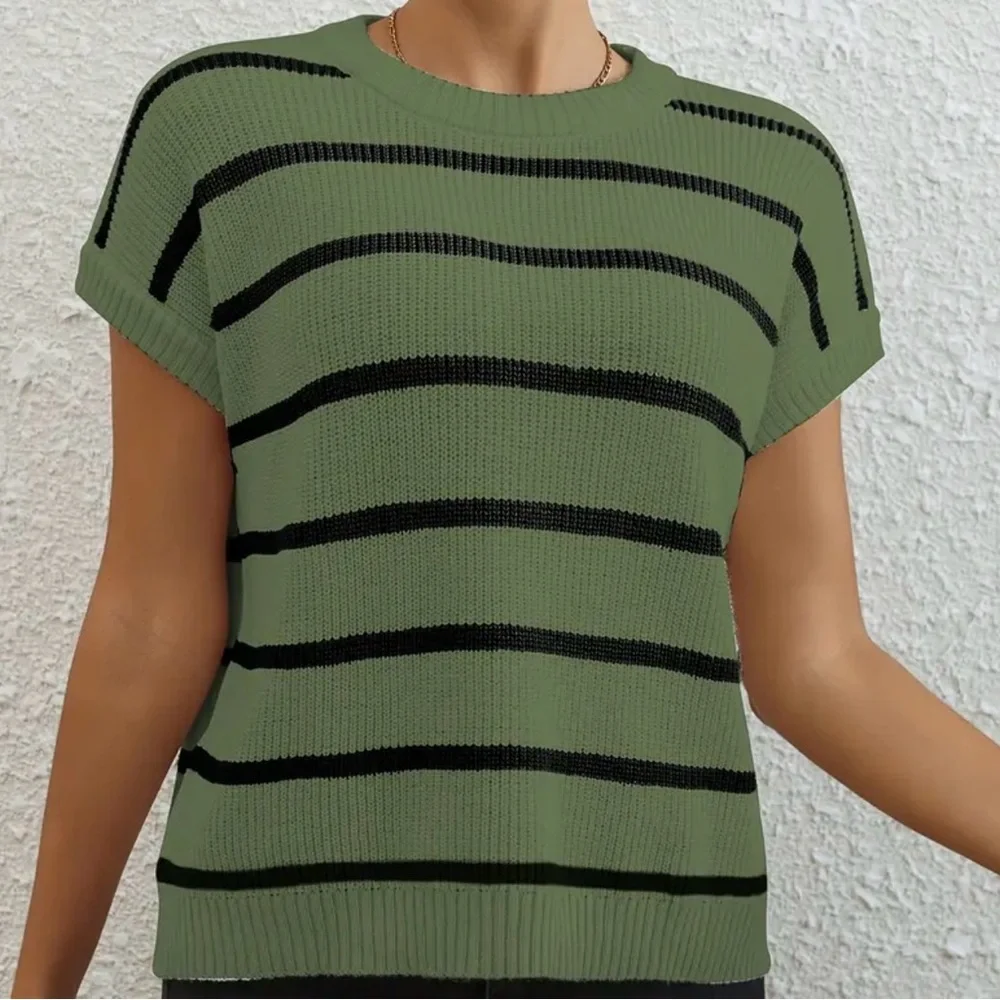 Green Boxy Dolman Sleeve T-Shirt - Picture 2 of 3